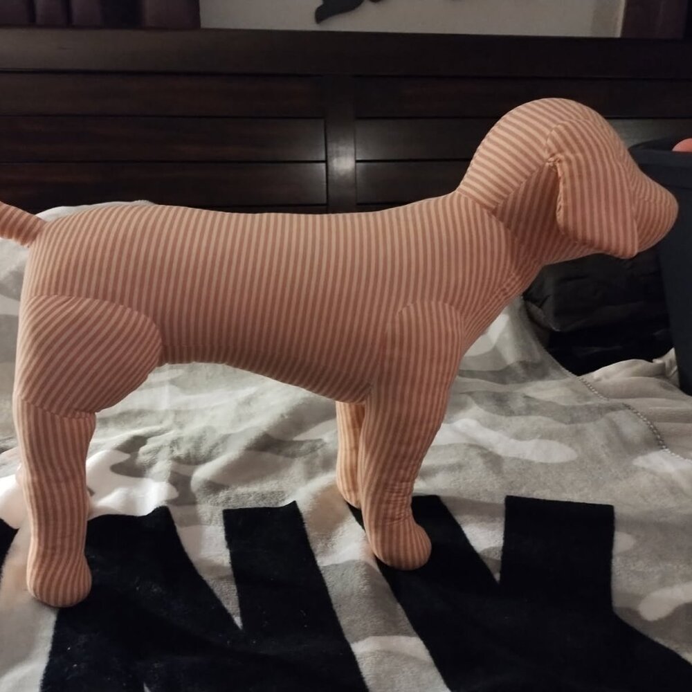 VS Pink Medium Size Pink Stuffed Dog HTF RARE BNWT